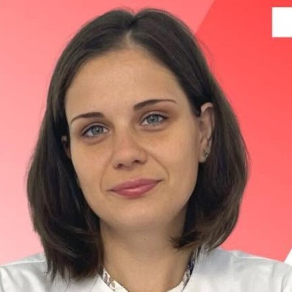 Dr. Monica Halász